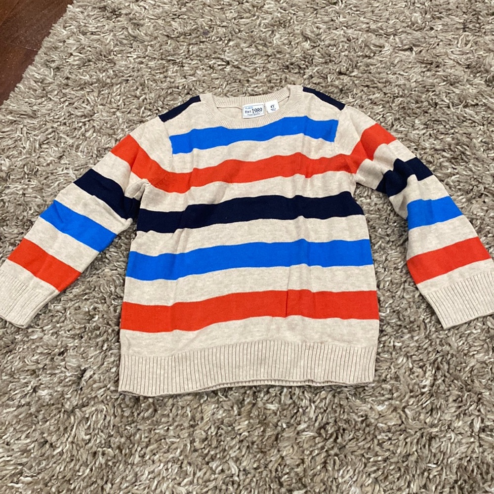 NWT childrens place boys sweater size 4t